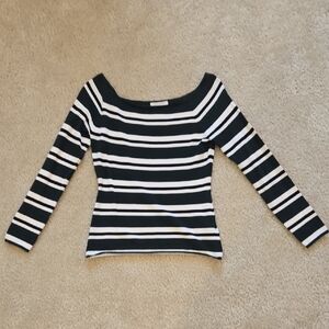 Black and White Striped Long Sleeve Top